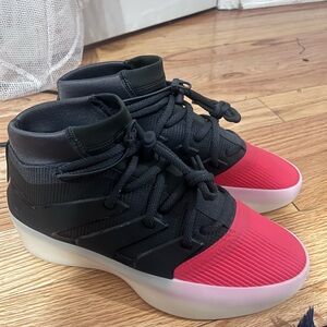 Black and red - Fear of god athletics x adidas